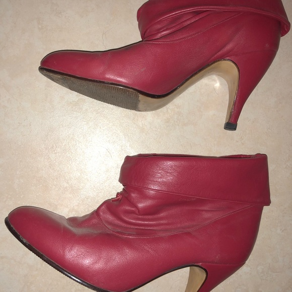 Red high heel ankle boots/booties - Picture 4 of 8